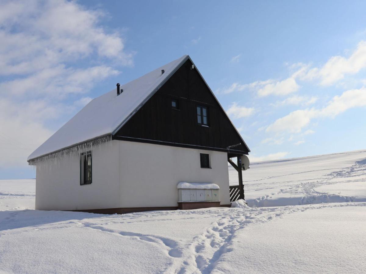 Holiday Home Holiday Hill 42 By Interhome Cista  Buitenkant foto